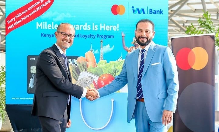 Image of Gul Khan, CEO of I&M Bank Kenya and Shehryar Ali, Mastercard Senior Vice president and Country Mnanger for East Africa